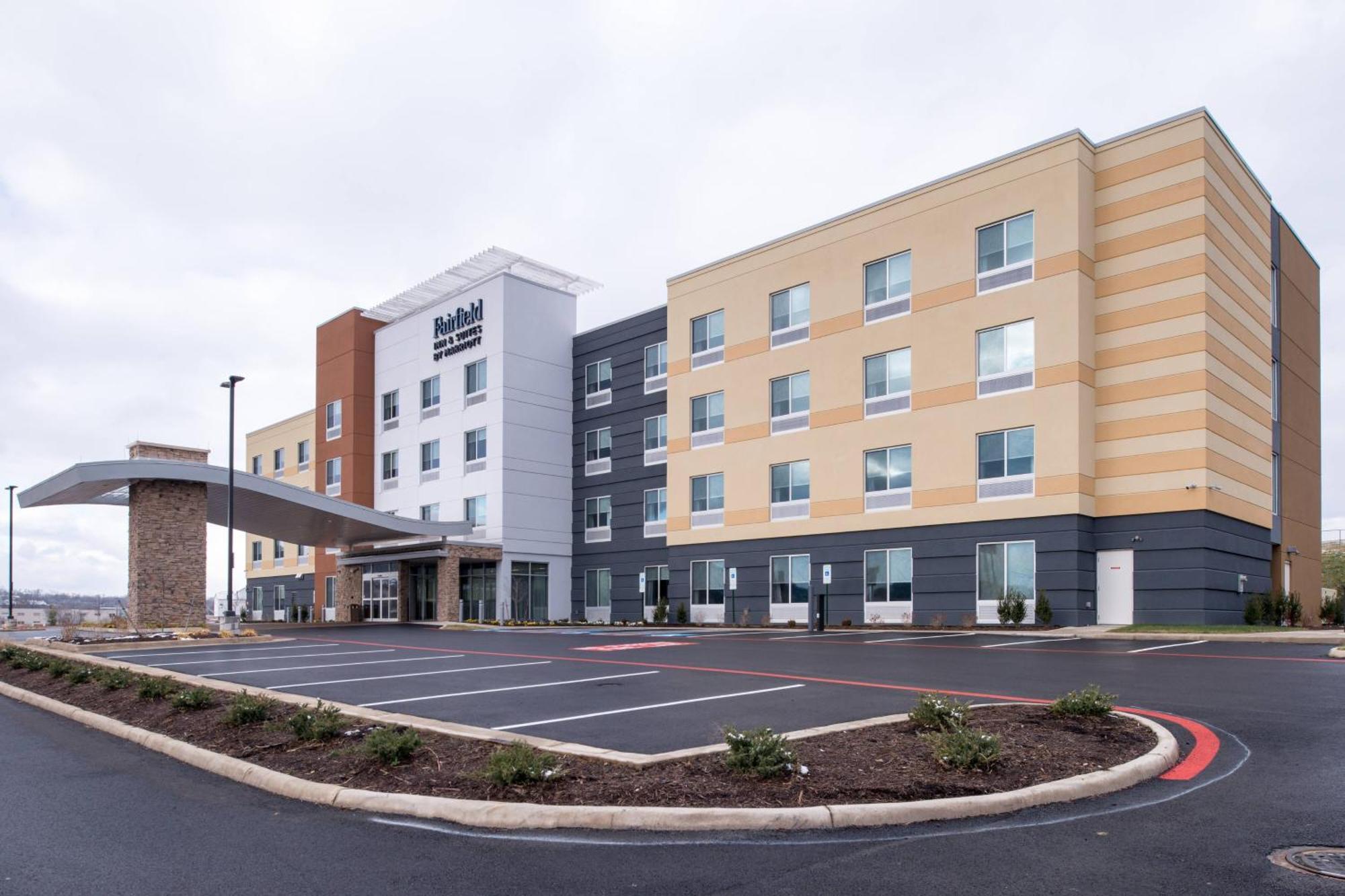 Fairfield Inn & Suites By Marriott Staunton Buitenkant foto